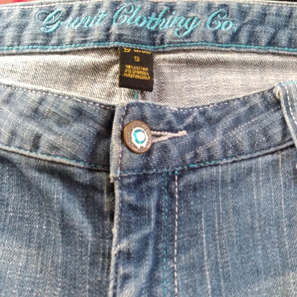 #343 G-Unit Women's Cropped Carpi Low Rise Jeans - Picture 9 of 16